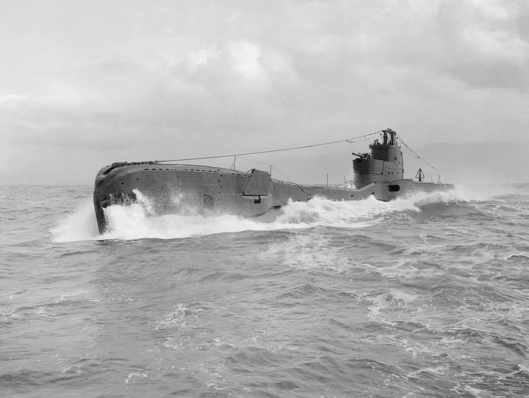 HMS Taku N38 Submarine | Photo Print | Framed Print | Poster | T Class | Royal Navy Hampshire Prints
