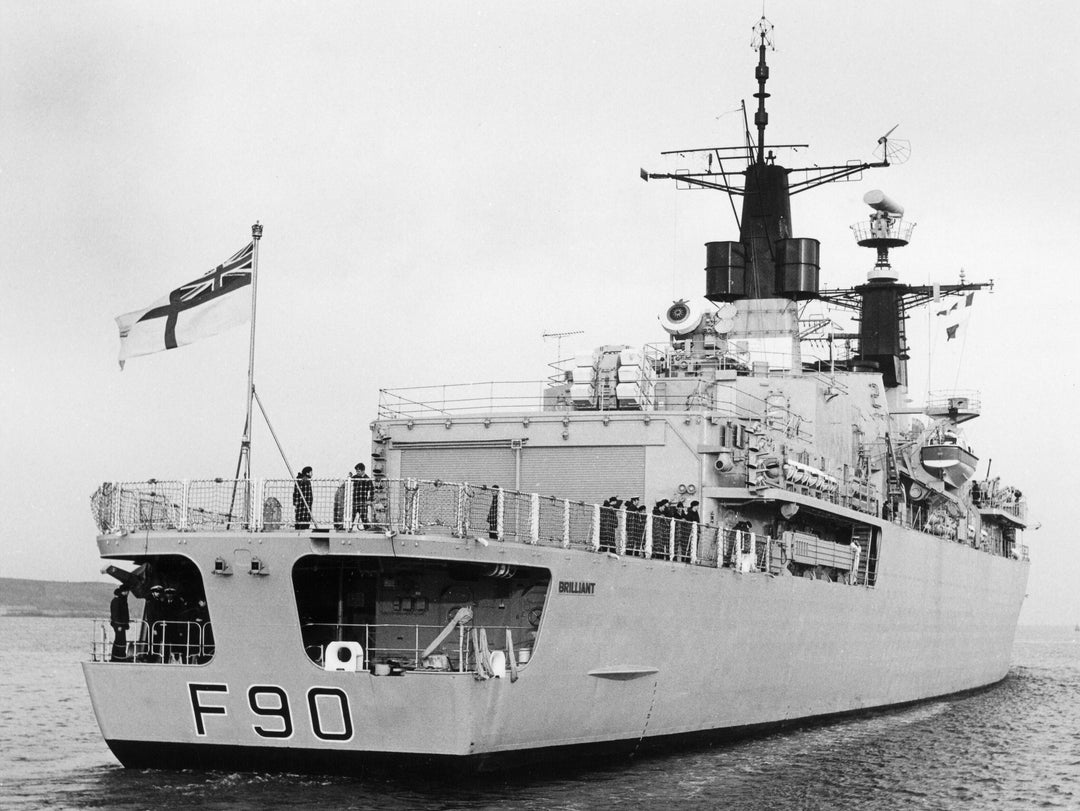 HMS Brilliant F90 | Photo Print | Framed Print | Poster | Type 22 | Frigate | Royal Navy Hampshire Prints