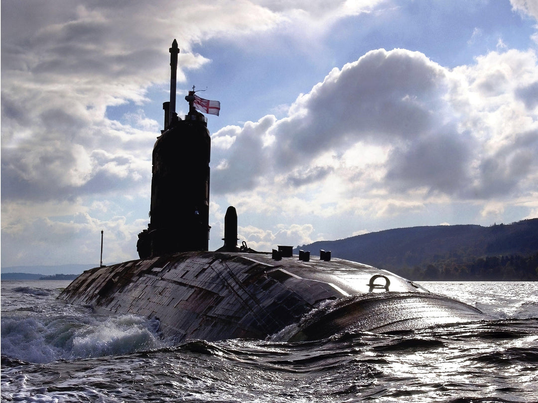 HMS Superb S109 Royal Navy Swiftsure class Submarine Photo Print or Framed Print - Hampshire Prints