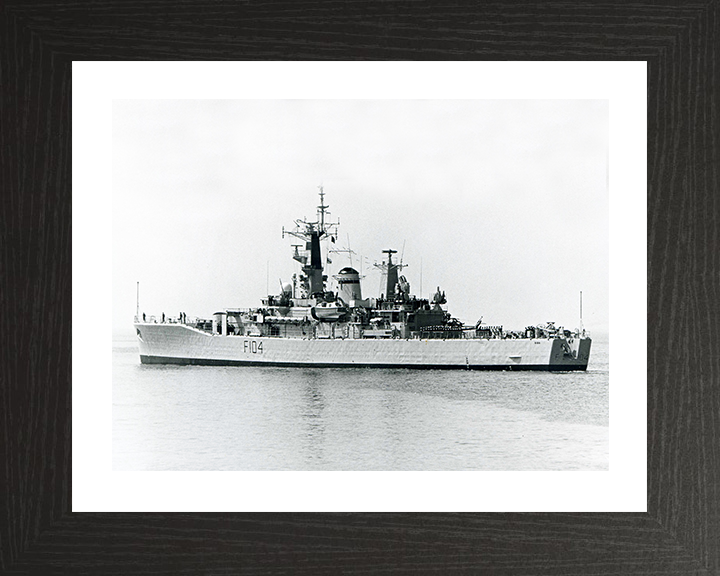 HMS Dido F104 | Photo Print | Framed Print | Leander Class | Frigate | Royal Navy Hampshire Prints
