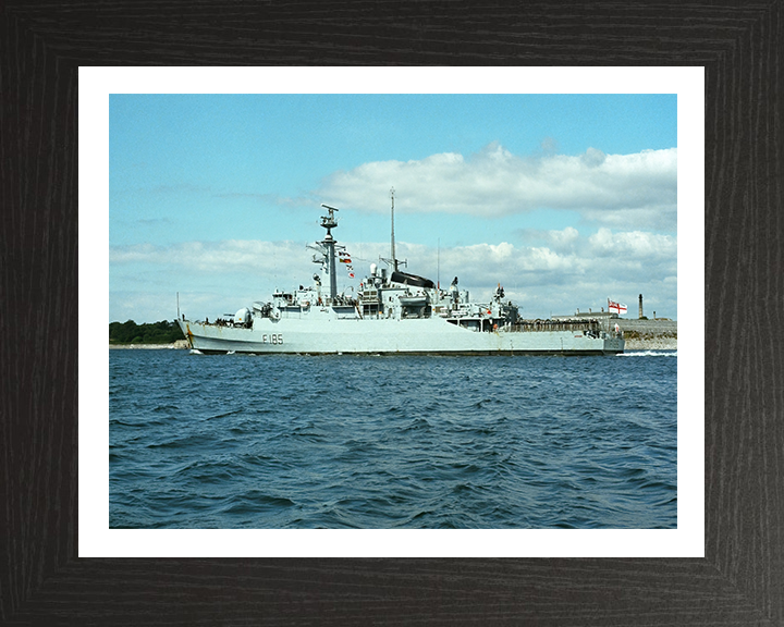 HMS Avenger F185 Royal Navy Type 21 frigate Photo Print or Framed Print - Hampshire Prints