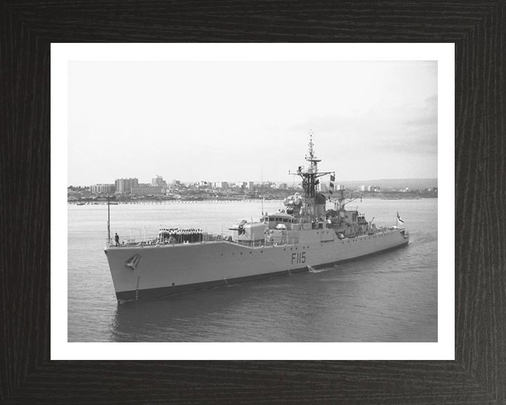 HMS Berwick F115 Royal Navy Rothesay Class Frigate Photo Print or Framed Print - Hampshire Prints