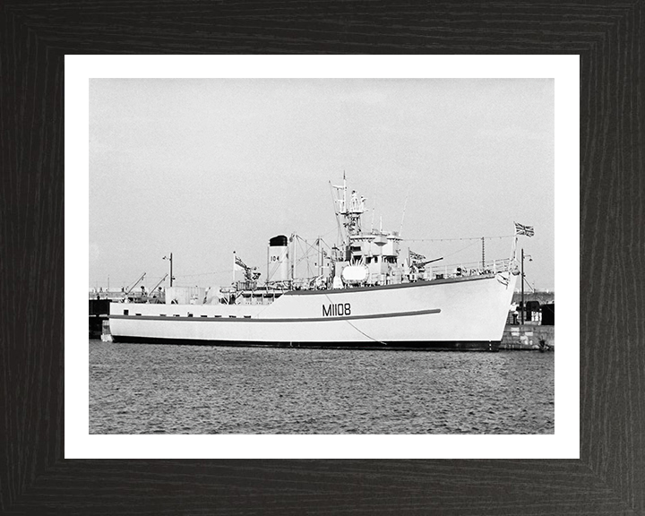 HMS Bevington M1108 | Photo Print | Framed Print | Ton Class | Minesweeper | Royal Navy Hampshire Prints