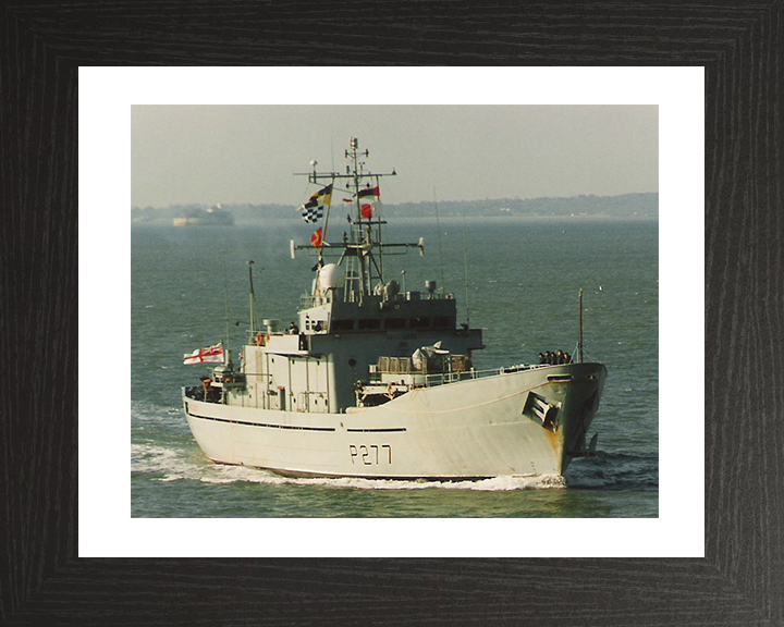 HMS Anglesey P277 Royal Navy Island class Patrol Vessel Photo Print or Framed Photo Print - Hampshire Prints