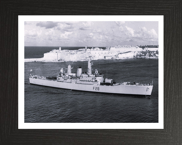 HMS Cleopatra F28 | Photo Print | Framed Print | Leander Class | Frigate | Royal Navy Hampshire Prints