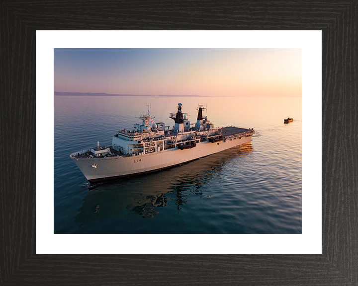 HMS Albion L14 Royal Navy Albion Class amphibious ship Photo Print or Framed Print - Hampshire Prints