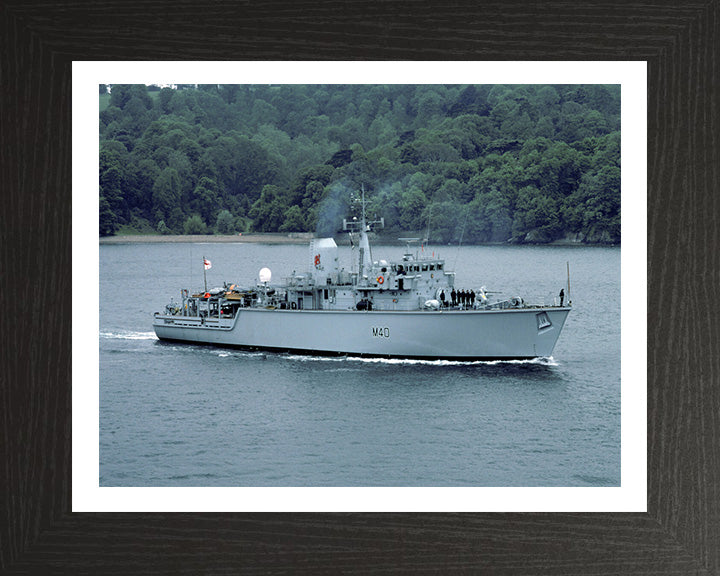 HMS Berkeley M40 Royal Navy Hunt class mine countermeasures vessel Photo Print or Framed Print - Hampshire Prints