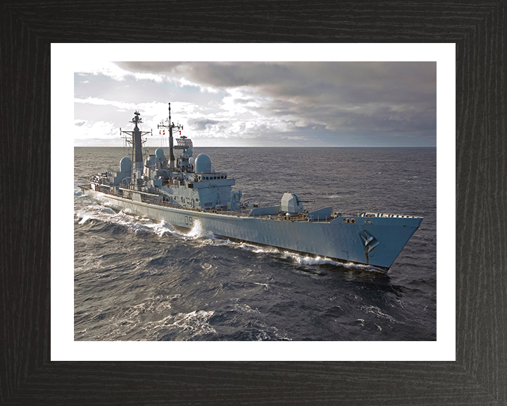 HMS Edinburgh D97 Royal Navy Type 42 Destroyer Photo Print or Framed Print - Hampshire Prints