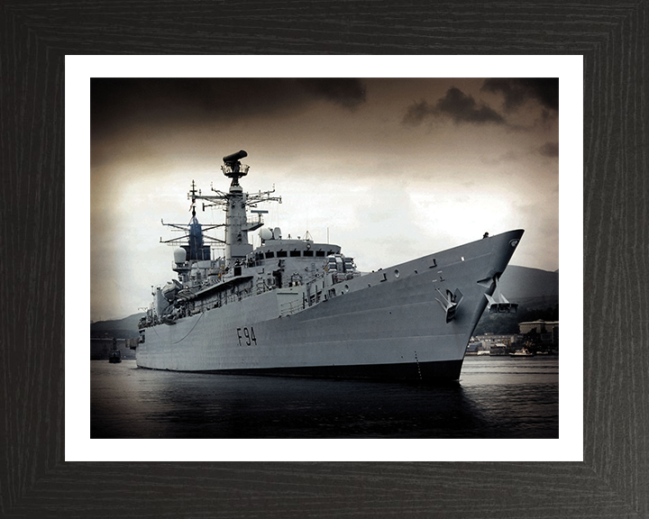 HMS Brave F94 | Photo Print | Framed Print | Poster | Type 22 | Frigate | Royal Navy Hampshire Prints