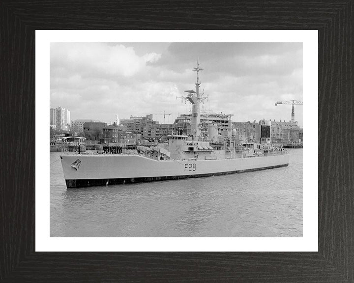 HMS Cleopatra F28 | Photo Print | Framed Print | Leander Class | Frigate | Royal Navy Hampshire Prints