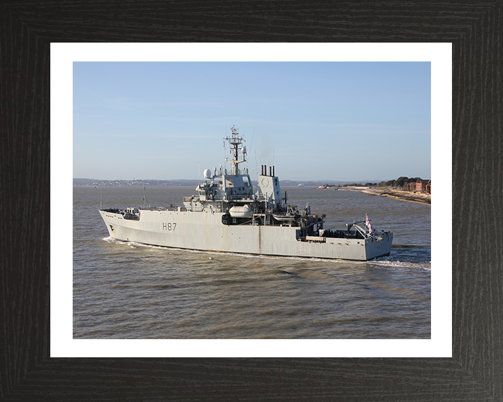 HMS Echo H87 Royal Navy Echo class survey vessel Photo Print or Framed Print - Hampshire Prints