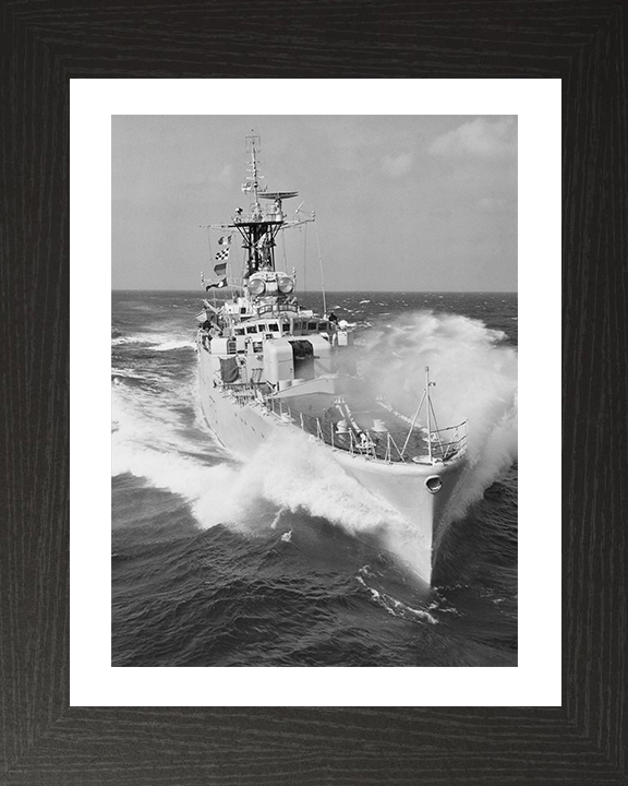 HMS Eastbourne F73 Royal Navy Whitby Class Frigate Photo Print or Framed Print - Hampshire Prints