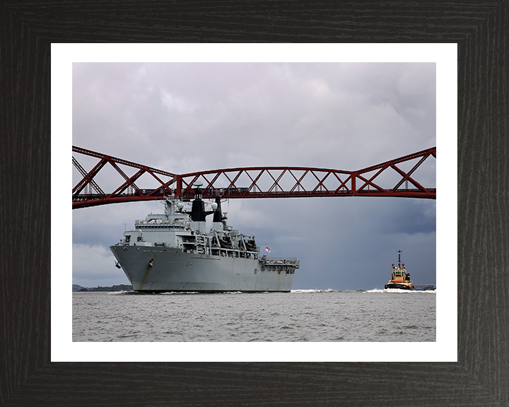 HMS Albion L14 | Photo Print | Framed Print | Albion Class | Amphibious ship | Royal Navy Hampshire Prints