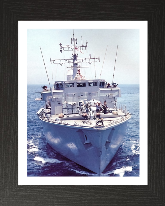 HMS Brecon M29 Royal Navy Hunt class mine countermeasures vessel Photo Print or Framed Print - Hampshire Prints