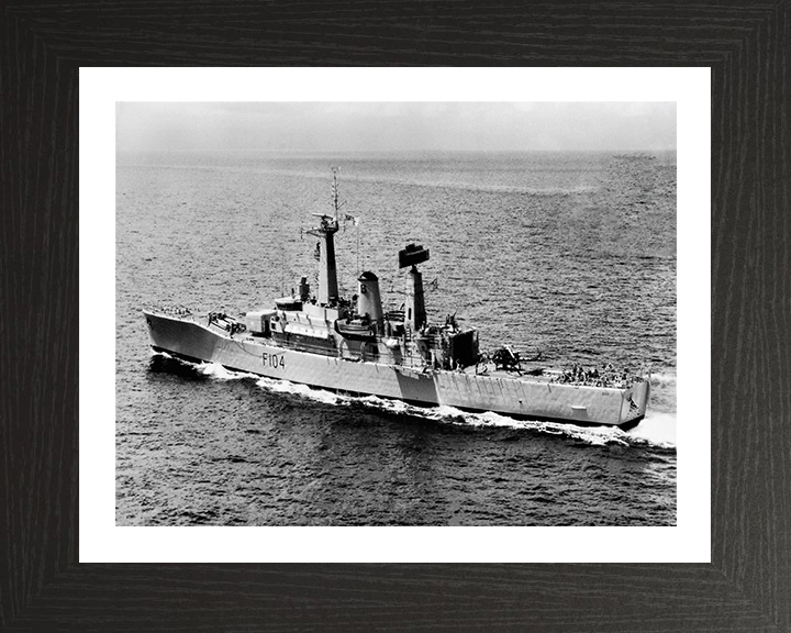 HMS Dido F104 | Photo Print | Framed Print | Leander Class | Frigate | Royal Navy Hampshire Prints