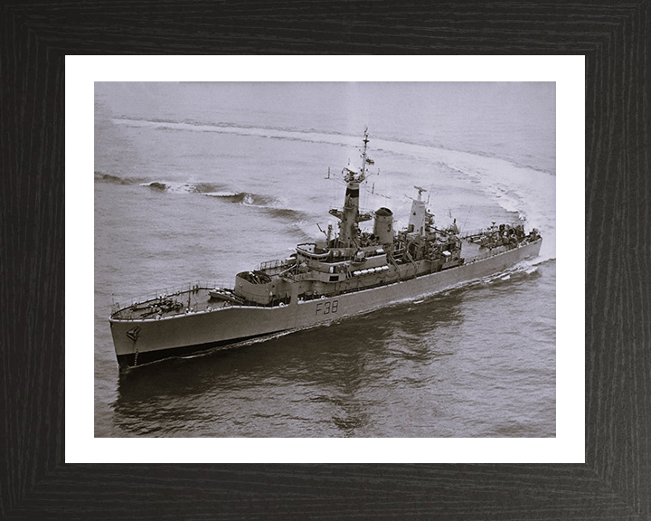 HMS Arethusa F38 | Photo Print | Framed Print | Leander Class | Frigate | Royal Navy Posters, Prints, & Visual Artwork Hampshire Prints