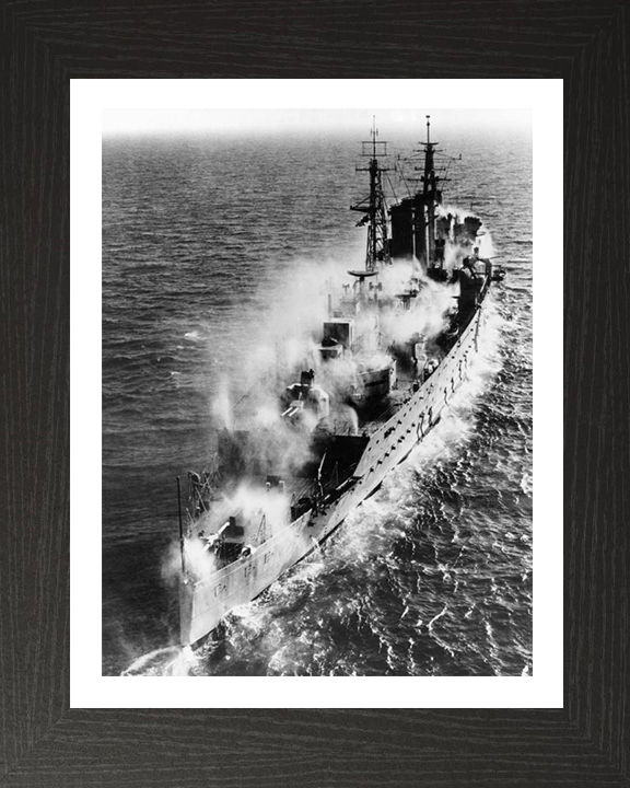 HMS Cumberland (57) | Photo Print | Framed Print | County Class | Cruiser | Royal Navy Hampshire Prints