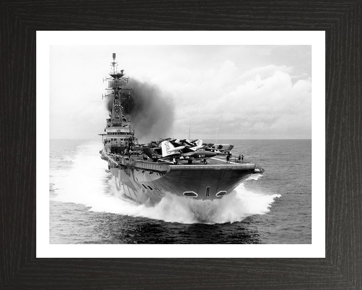 HMS Centaur R06 | Photo Print | Framed Print | Centaur Class | Fleet Carrier | Royal Navy Hampshire Prints
