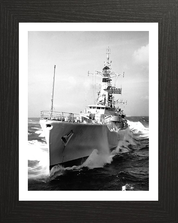 HMS Andromeda F57 Royal Navy Leander class frigate Photo Print or Framed Print - Hampshire Prints