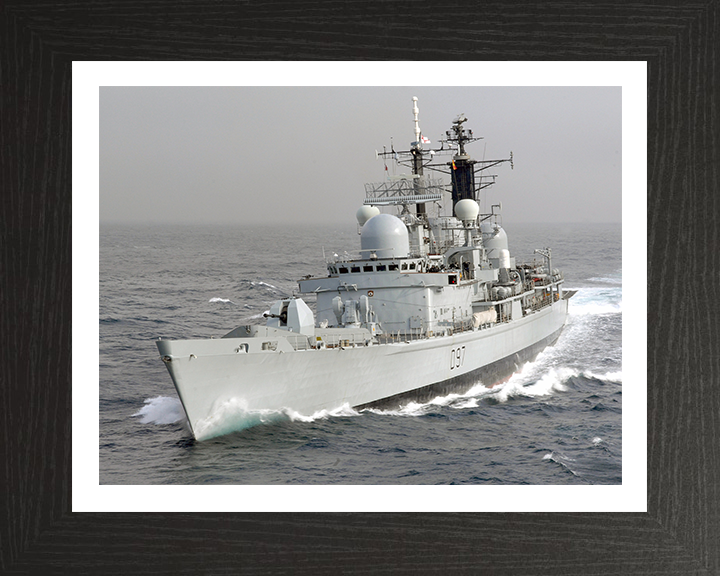 HMS Edinburgh D97 | Photo Print | Framed Print | Poster | Type 42 | Destroyer | Royal Navy Hampshire Prints
