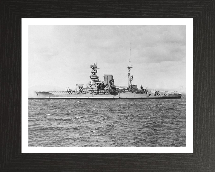 HMS Barham (04) Royal Navy Queen Elizabeth class battleship Photo Print or Framed Print - Hampshire Prints