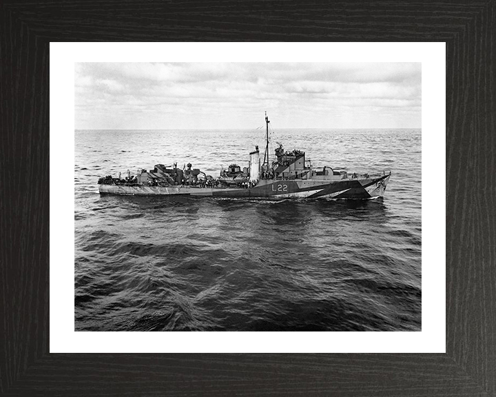 HMS Aldenham L22 Royal Navy Hunt class escort destroyer Photo Print or Framed Print - Hampshire Prints