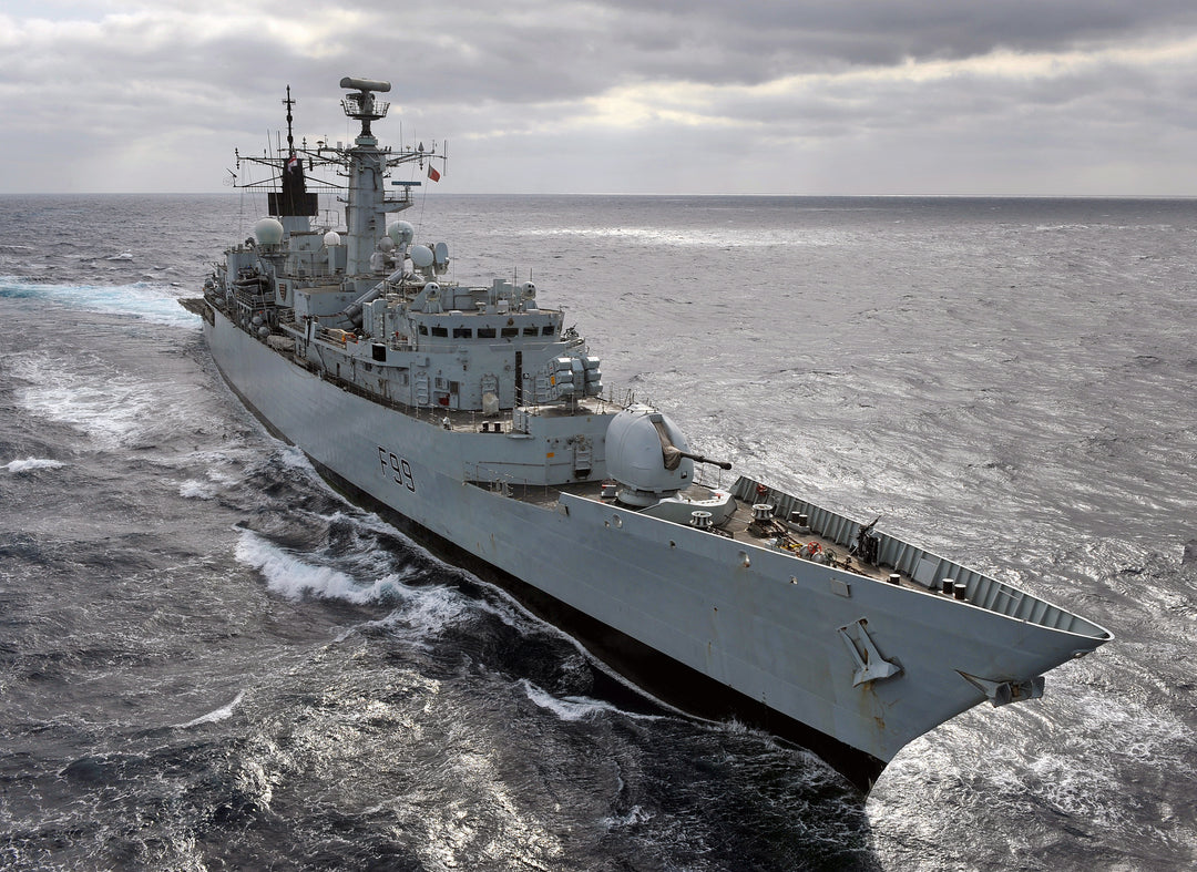 HMS Cornwall F99 | Photo Print | Framed Print | Poster | Type 22 | Frigate | Royal Navy Hampshire Prints