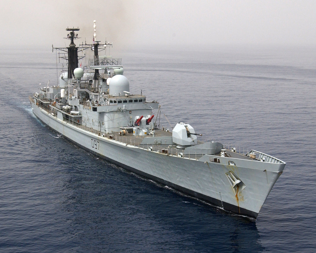 HMS Edinburgh D97 Royal Navy Type 42 Destroyer Photo Print or Framed Print - Hampshire Prints