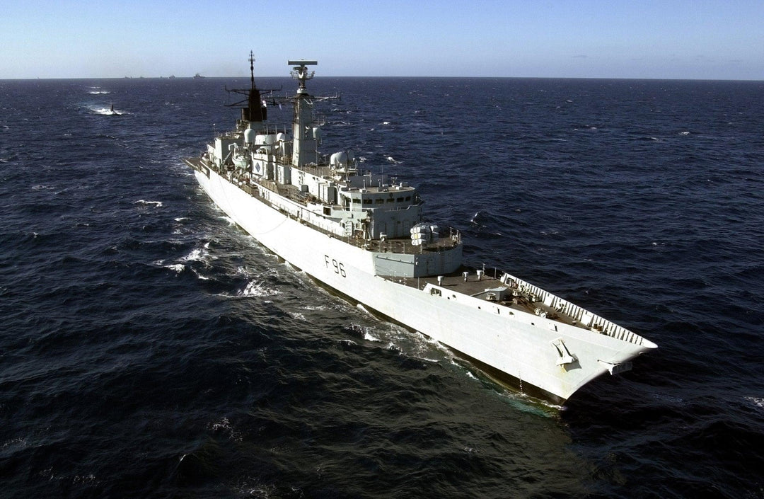 HMS Sheffield F96 | Photo Print | Framed Print | Poster | Type 22 | Frigate | Royal Navy Hampshire Prints