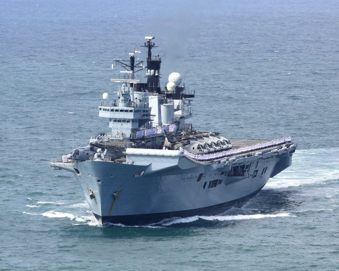 HMS Illustrious R06 | Photo Print | Framed Print | Invincible Class | Aircraft Carrier | Royal Navy Hampshire Prints