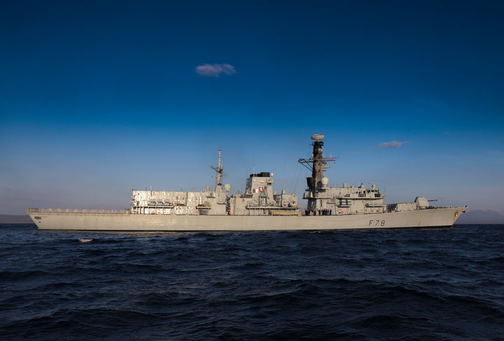 HMS Kent F78 | Photo Print | Framed Print | Poster | Type 23 | Frigate | Royal Navy Hampshire Prints