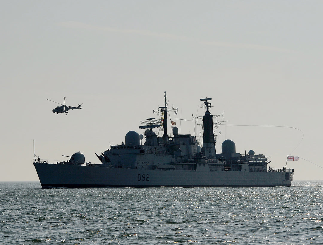 HMS Liverpool D92 | Photo Print | Framed Print | Poster | Type 42 | Destroyer | Royal Navy Hampshire Prints