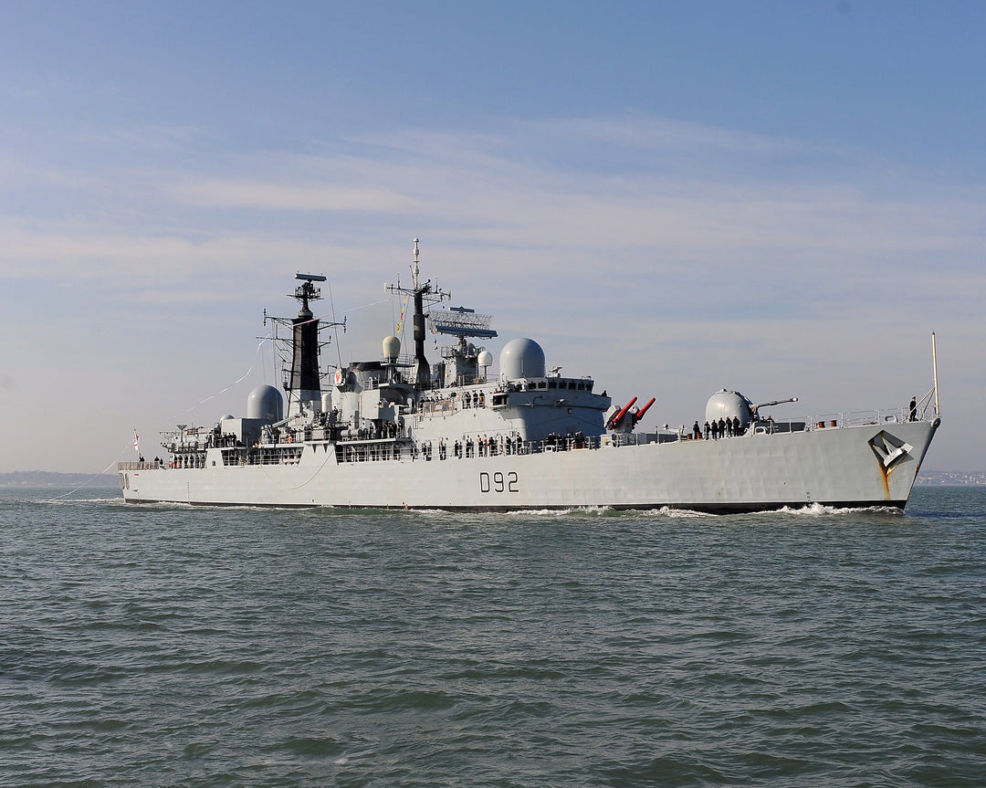 HMS Liverpool D92 | Photo Print | Framed Print | Poster | Type 42 | Destroyer | Royal Navy Hampshire Prints