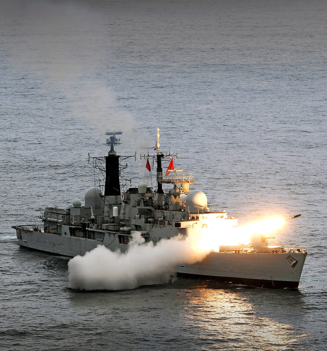 HMS Liverpool D92 | Photo Print | Framed Print | Poster | Type 42 | Destroyer | Royal Navy Hampshire Prints