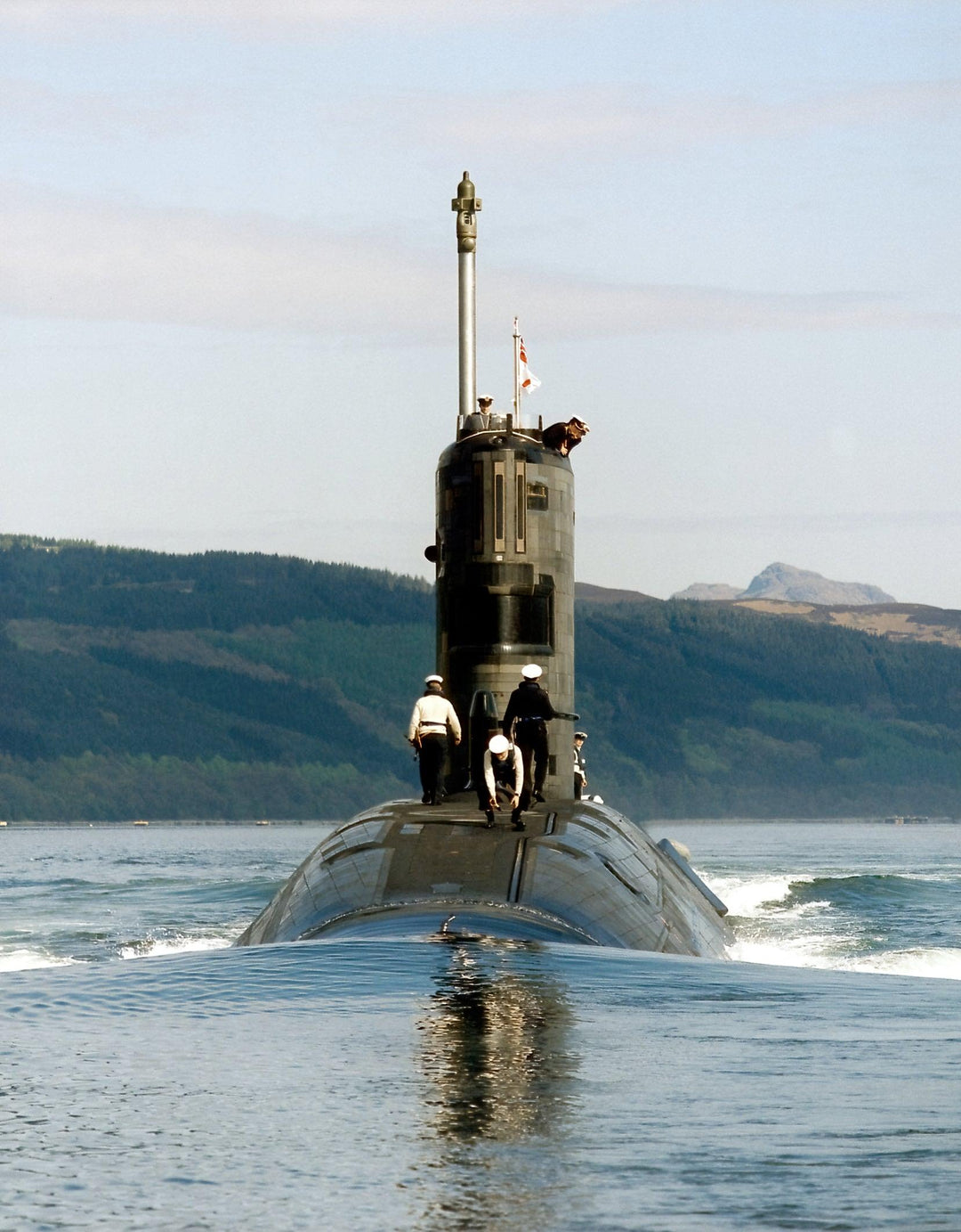 HMS Trafalgar S107 Submarine | Photo Print | Framed Print | Trafalgar Class | Royal Navy Hampshire Prints