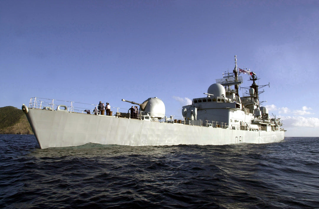 HMS Nottingham D91 | Photo Print | Framed Print | Poster | Type 42 | Destroyer | Royal Navy Hampshire Prints