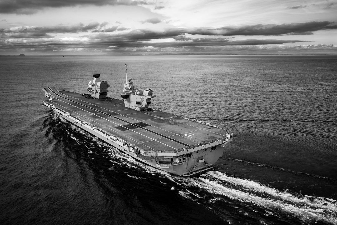 HMS Prince of Wales R09 | Photo Print | Framed Print | Queen Elizabeth Class | Aircraft Carrier | Royal Navy Hampshire Prints
