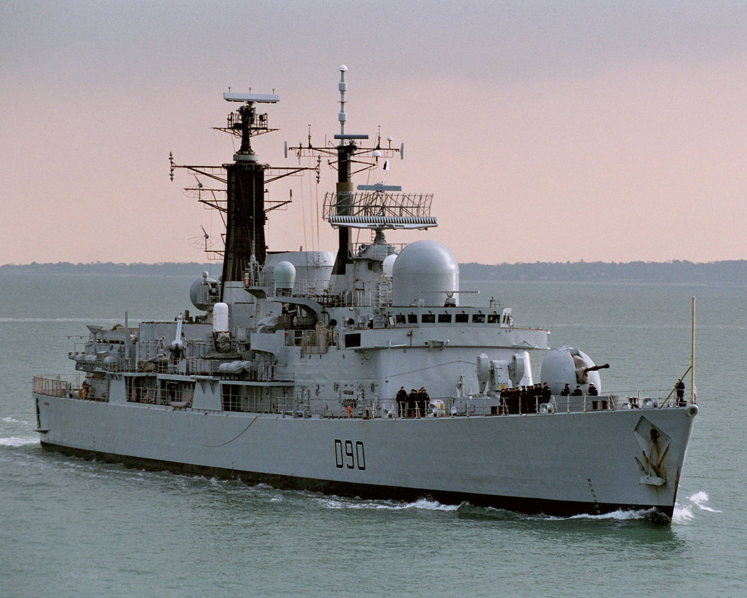 HMS Southampton D90 | Photo Print | Framed Print | Type 42 | Destroyer | Royal Navy Hampshire Prints