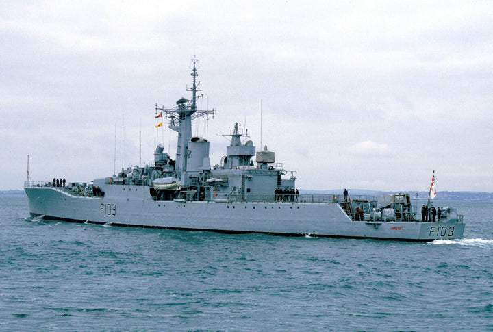 HMS Lowestoft F103 Royal Navy Rothesay class frigate Photo Print or Framed Print - Hampshire Prints