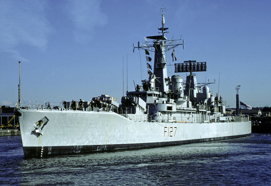 HMS Penelope F127 | Photo Print | Framed Print | Leander Class | Frigate | Royal Navy Hampshire Prints