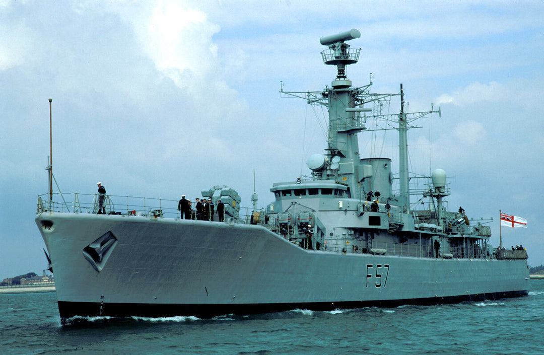 HMS Andromeda F57 Royal Navy Leander class frigate Photo Print or Framed Print - Hampshire Prints