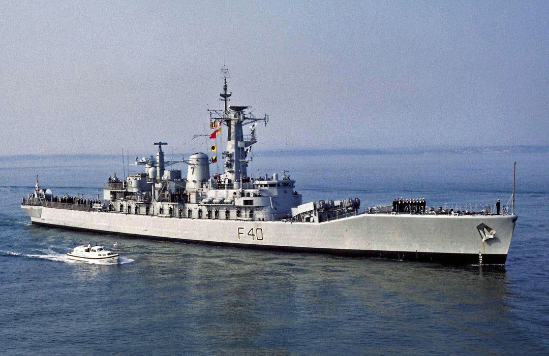 HMS Sirius F40 Royal Navy Leander class frigate Photo Print or Framed Print - Hampshire Prints