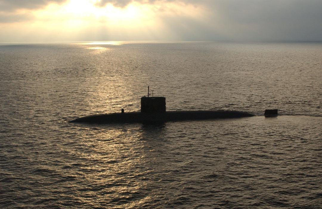 HMS Splendid S106 Royal Navy Swiftsure class Submarine Photo Print or Framed Print - Hampshire Prints