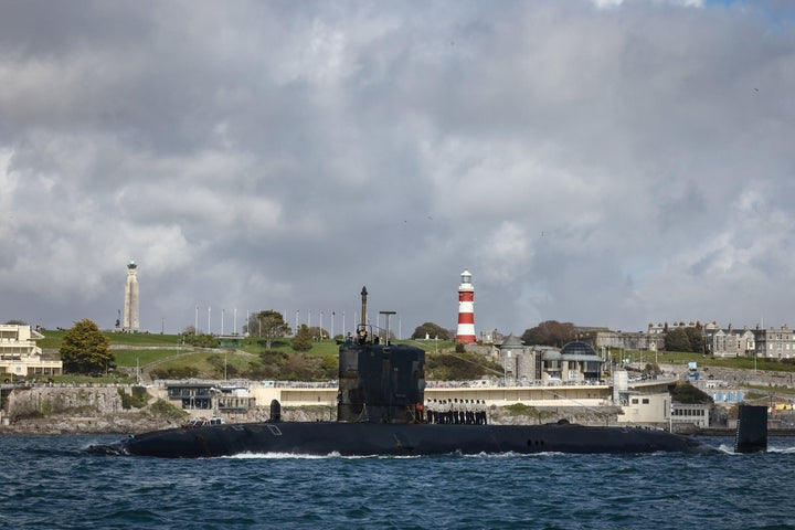 HMS Trenchant S91 Submarine | Photo Print | Framed Print | Trafalgar Class | Royal Navy Hampshire Prints