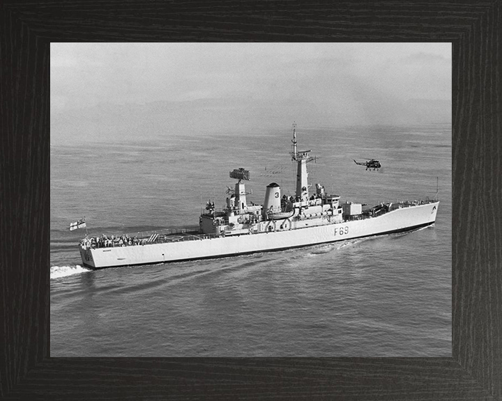 HMS Bacchante F69 | Photo Print | Framed Print | Leander Class | Frigate | Royal Navy Hampshire Prints