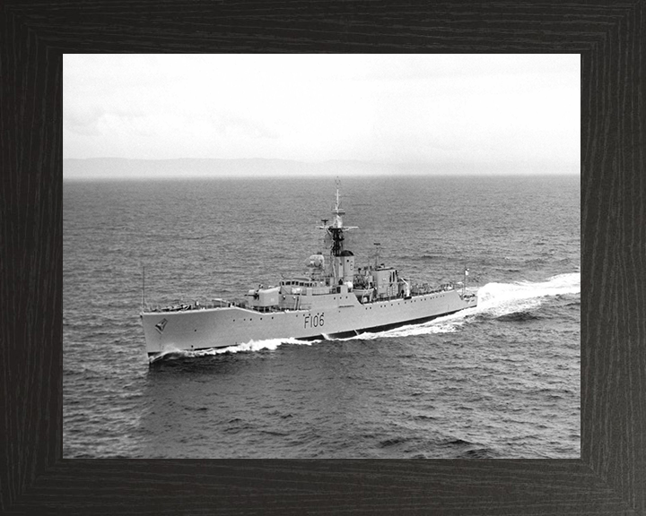 HMS Brighton F106 Royal Navy Rothesay Class Frigate Photo Print or Framed Print - Hampshire Prints