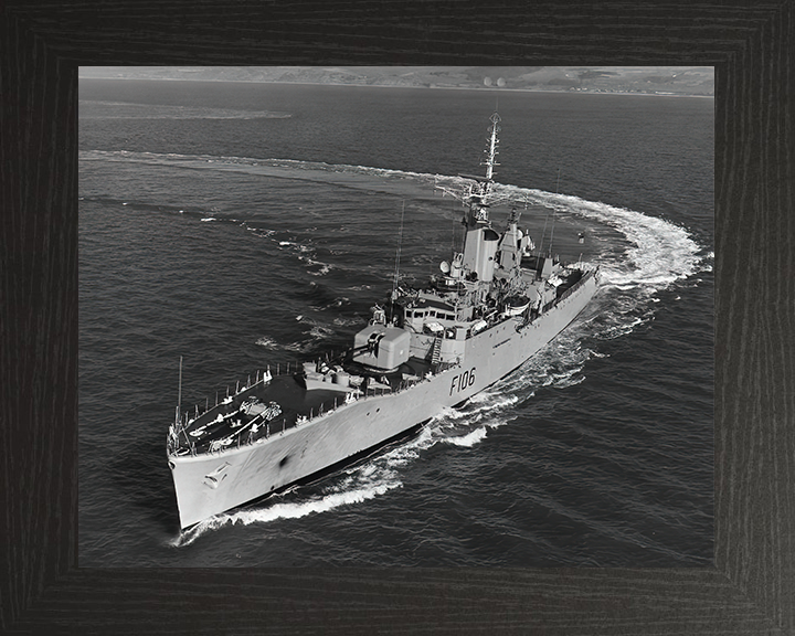 HMS Brighton F106 Royal Navy Rothesay Class Frigate Photo Print or Framed Print - Hampshire Prints