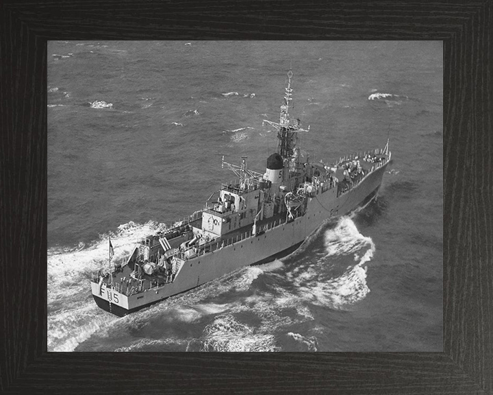 HMS Berwick F115 | Photo Print | Framed Print | Rothesay Class | Frigate | Royal Navy Hampshire Prints
