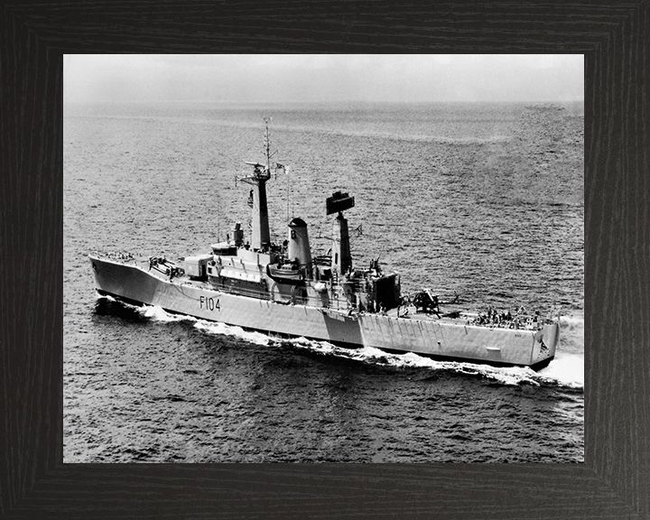 HMS Dido F104 | Photo Print | Framed Print | Leander Class | Frigate | Royal Navy Hampshire Prints
