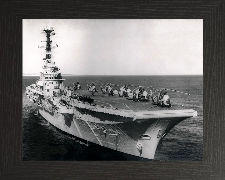 HMS Bulwark R08 | Photo Print | Framed Print | Centaur Class | Fleet Carrier | Royal Navy Hampshire Prints
